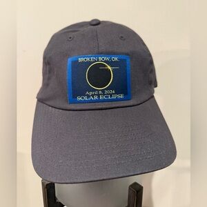 Solar Eclipse Fitted Dad Hat Cap Total Eclipse 2024 Size S-M